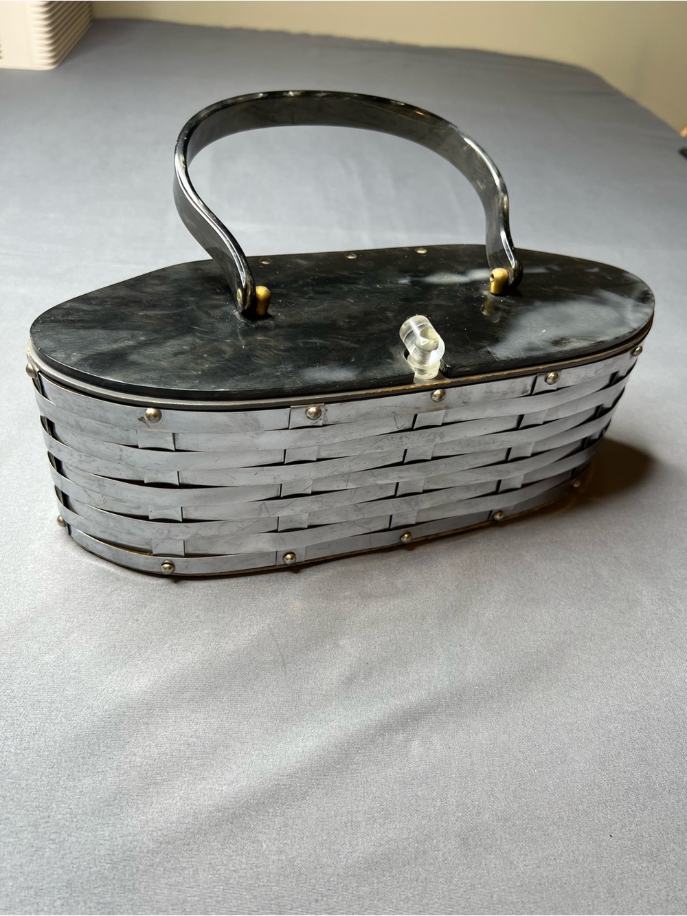 Rare 1950s Silver Woven Metal Handbag Bakelite-Style Handle